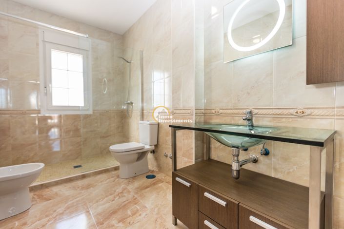 Image No.22-5 Bed Villa for sale