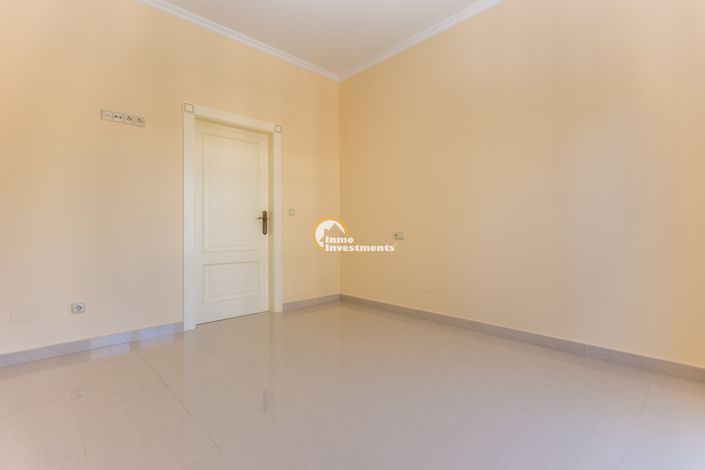 Image No.34-5 Bed Villa for sale