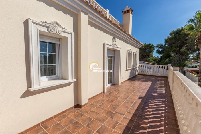 Image No.43-5 Bed Villa for sale