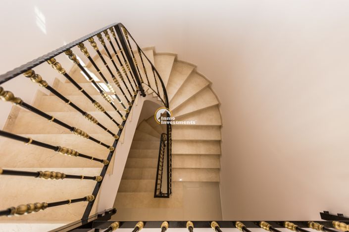 Image No.46-5 Bed Villa for sale