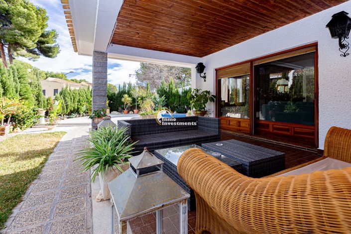 Image No.4-Villa de 4 chambres à vendre à Campoamor