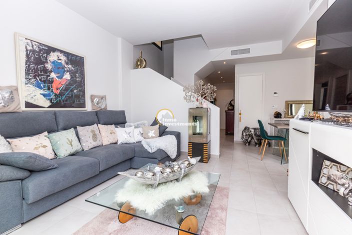 Image No.12-3 Bed Villa for sale