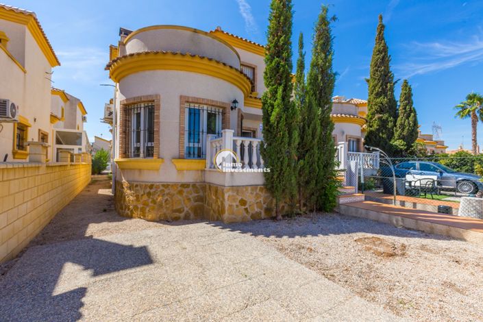Image No.1-Villa de 3 chambres à vendre à Los Montesinos