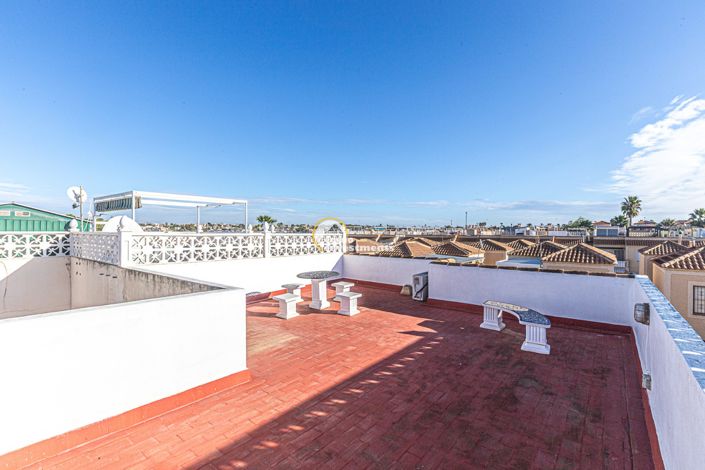 Image No.2-Penthouse de 2 chambres à vendre à Torrevieja
