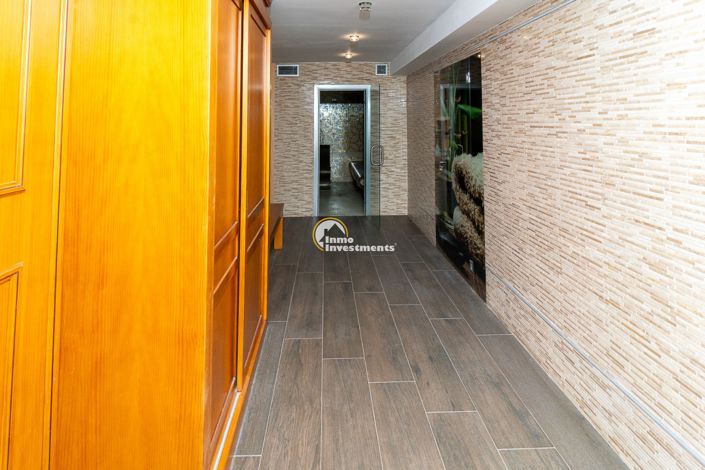 Image No.36-5 Bed Villa for sale