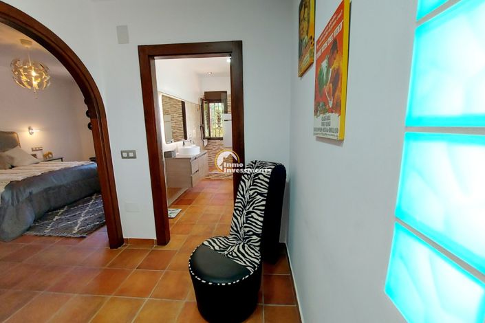 Image No.23-4 Bed Finca for sale