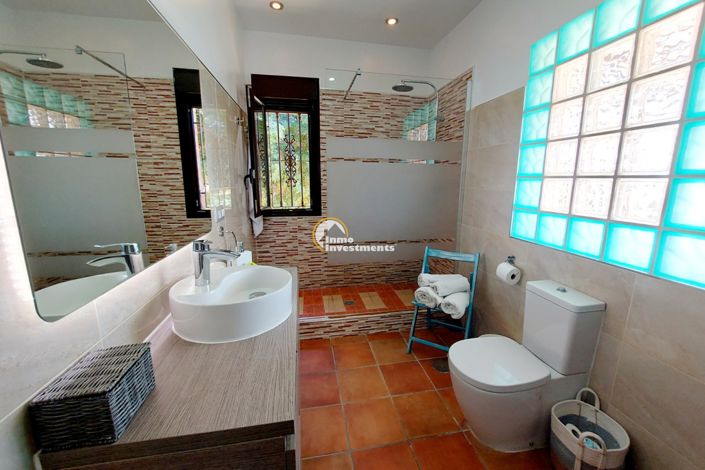 Image No.24-4 Bed Finca for sale