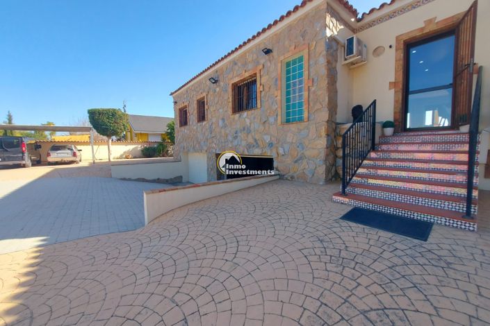 Image No.30-4 Bed Finca for sale