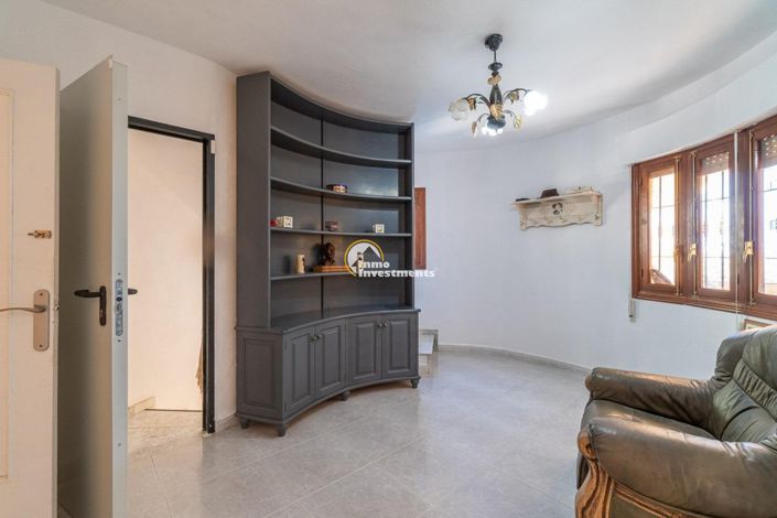 Image No.23-6 Bed Villa for sale