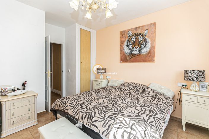 Image No.20-3 Bed Townhouse for sale