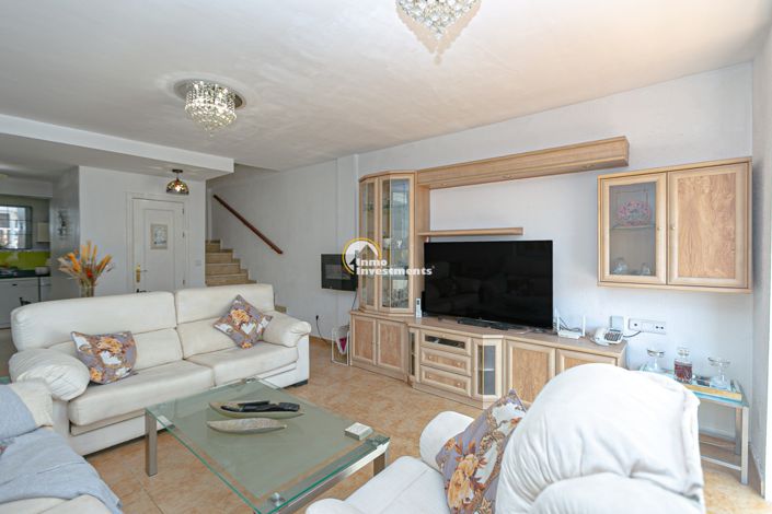 Image No.8-3 Bed Townhouse for sale