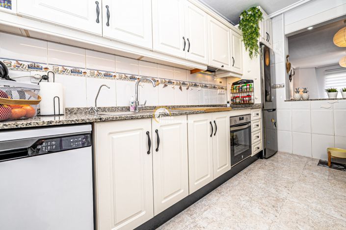 Image No.31-4 Bed Villa for sale