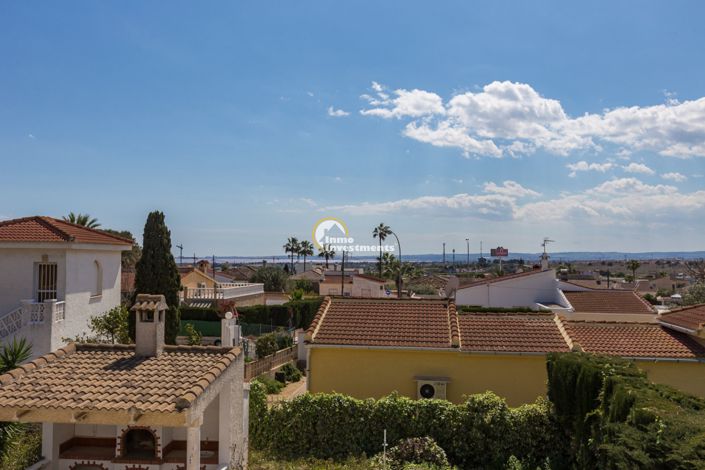 Image No.6-Villa de 6 chambres à vendre à Ciudad Quesada