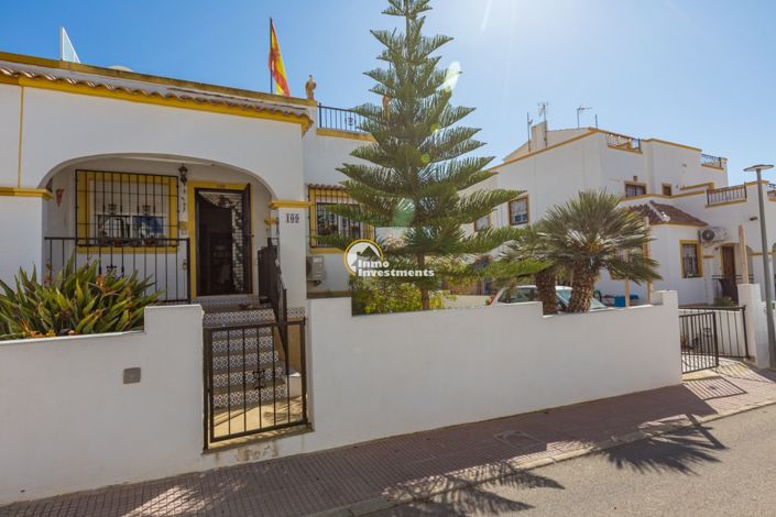 Image No.1-3 Bed Villa for sale