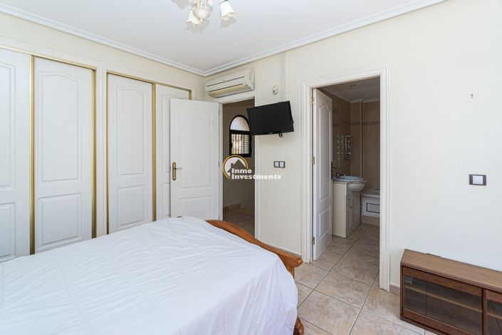 Image No.28-3 Bed Villa for sale