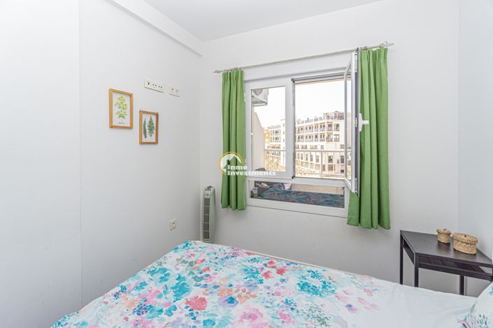 Image No.20-2 Bed Apartment for sale