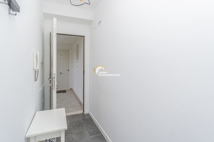 Image No.33-2 Bed Apartment for sale