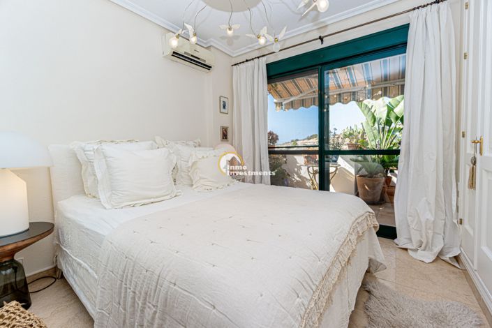 Image No.44-2 Bed Townhouse for sale