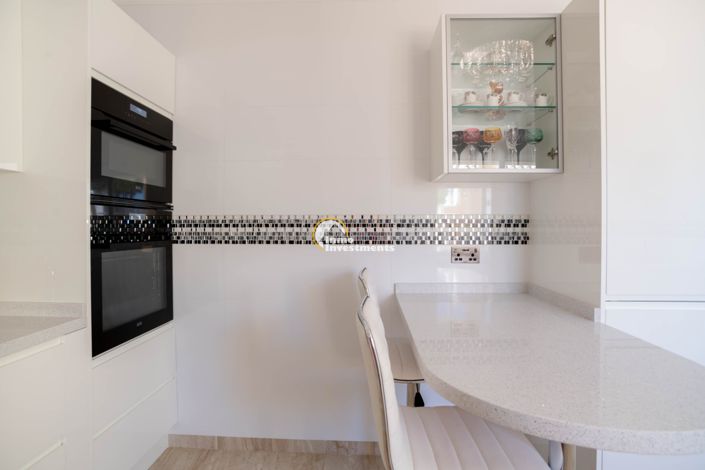 Image No.14-4 Bed Villa for sale