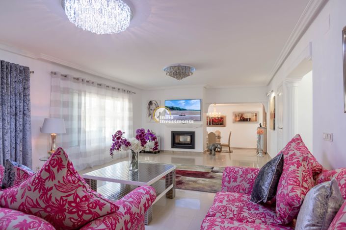 Image No.17-4 Bed Villa for sale