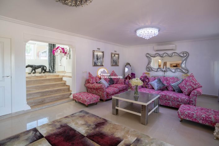 Image No.20-4 Bed Villa for sale