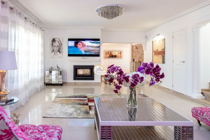 Image No.28-4 Bed Villa for sale