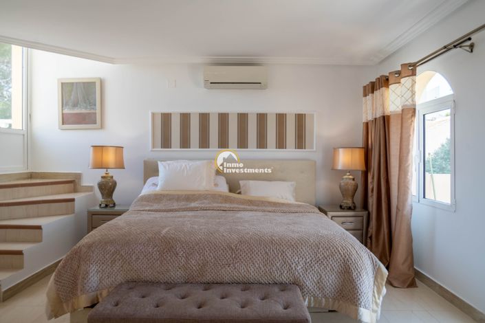 Image No.41-4 Bed Villa for sale