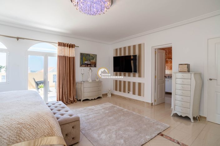 Image No.44-4 Bed Villa for sale