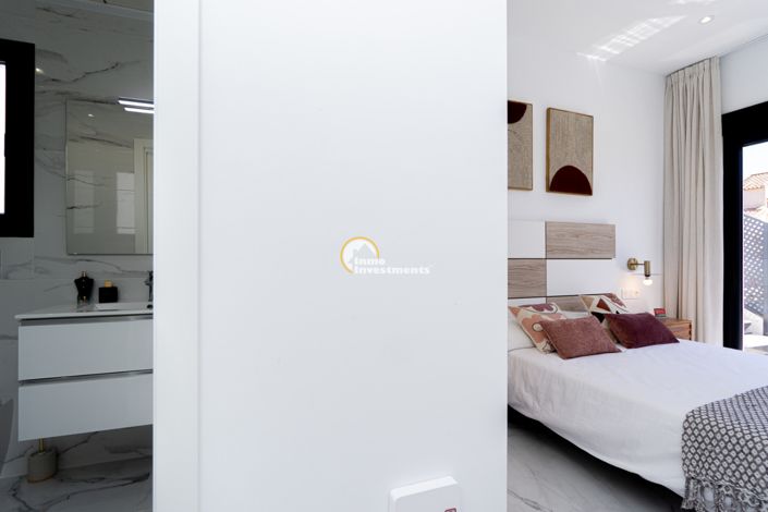 Image No.22-3 Bed Villa for sale