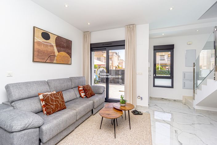 Image No.5-3 Bed Villa for sale