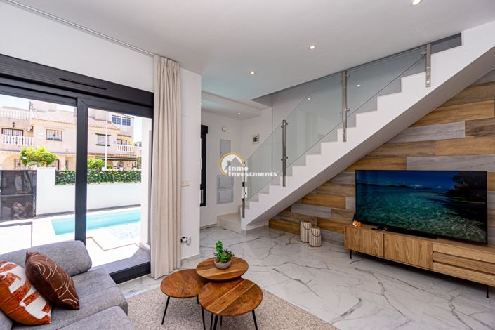 Image No.9-3 Bed Villa for sale