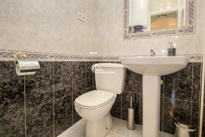 Image No.20-2 Bed Apartment for sale