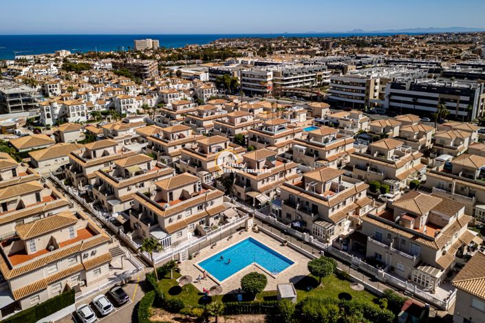 Image No.1-3 Bed Penthouse for sale