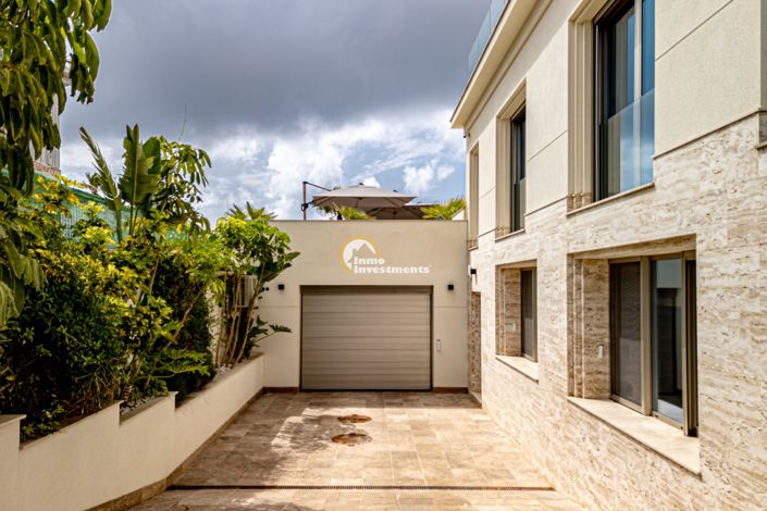 Image No.25-6 Bed Villa for sale