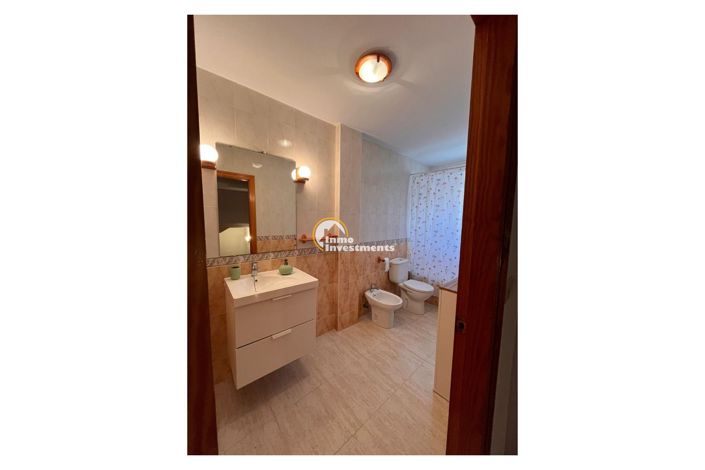 Image No.17-4 Bed Townhouse for sale