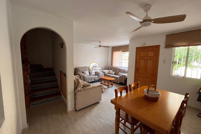 Image No.6-4 Bed Townhouse for sale