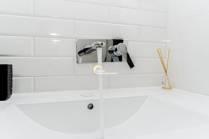 Image No.26-2 Bed Apartment for sale