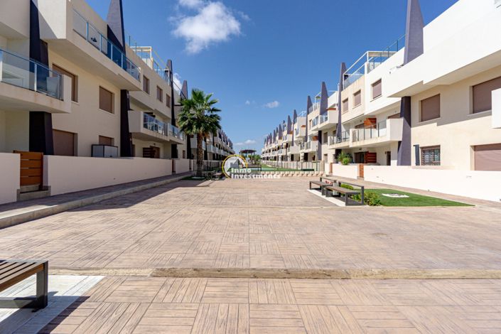 Image No.48-2 Bed Apartment for sale