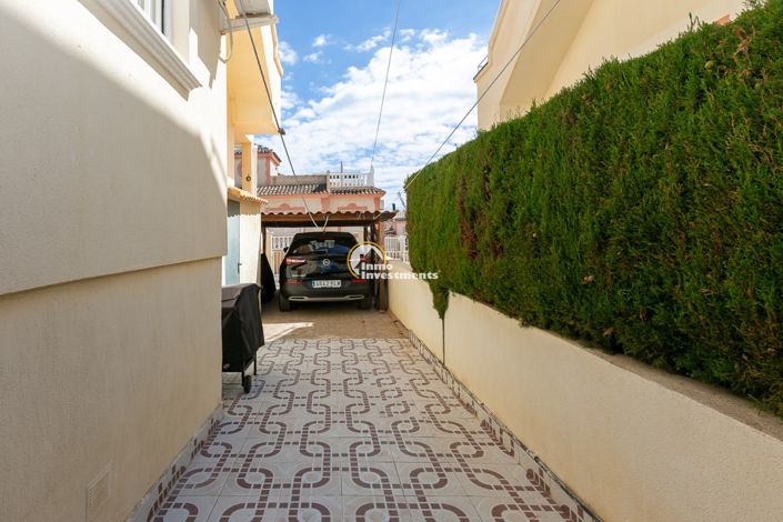 Image No.26-2 Bed Apartment for sale