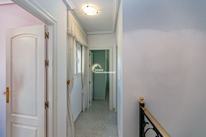 Image No.42-4 Bed Villa for sale