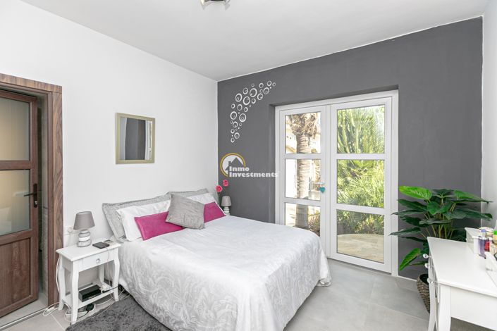 Image No.28-6 Bed Villa for sale