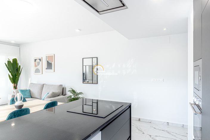 Image No.9-2 Bed Apartment for sale