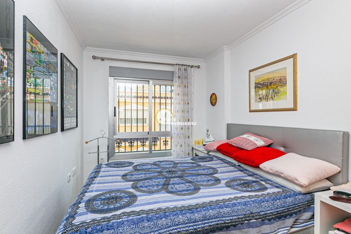 Image No.34-3 Bed Townhouse for sale