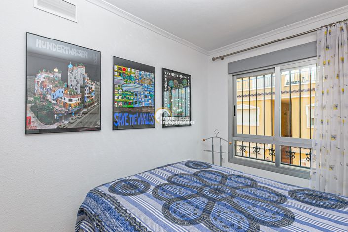 Image No.35-3 Bed Townhouse for sale