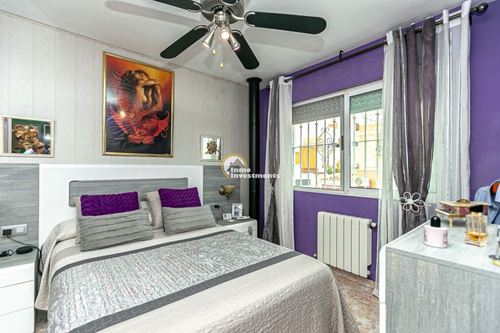 Image No.33-2 Bed Villa for sale