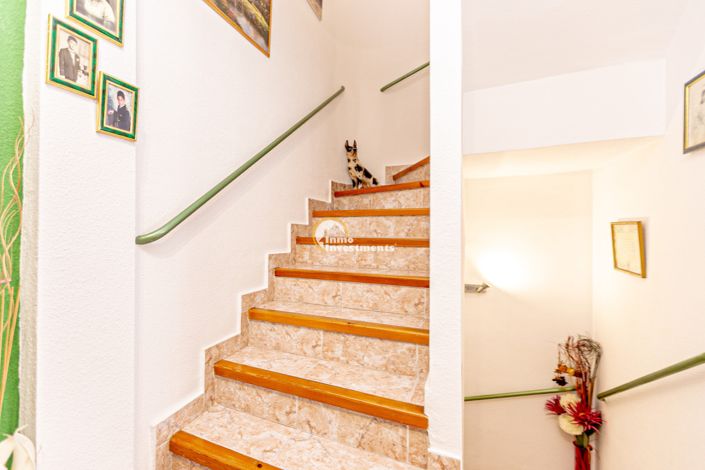 Image No.37-2 Bed Villa for sale