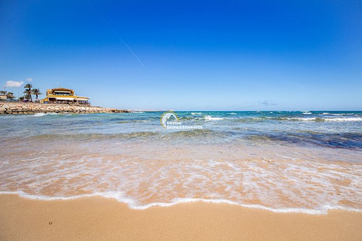 Image No.50-2 Bed Villa for sale