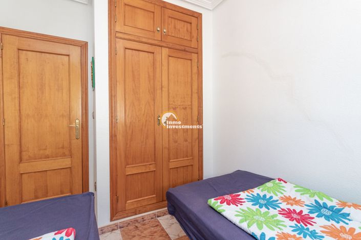 Image No.11-2 Bed Quad for sale