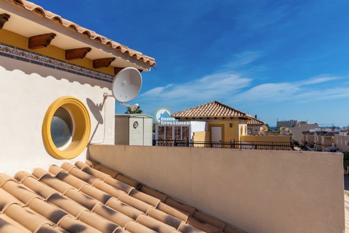 Image No.31-2 Bed Quad for sale