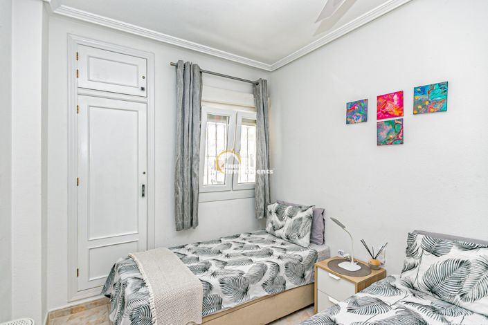 Image No.27-2 Bed Apartment for sale